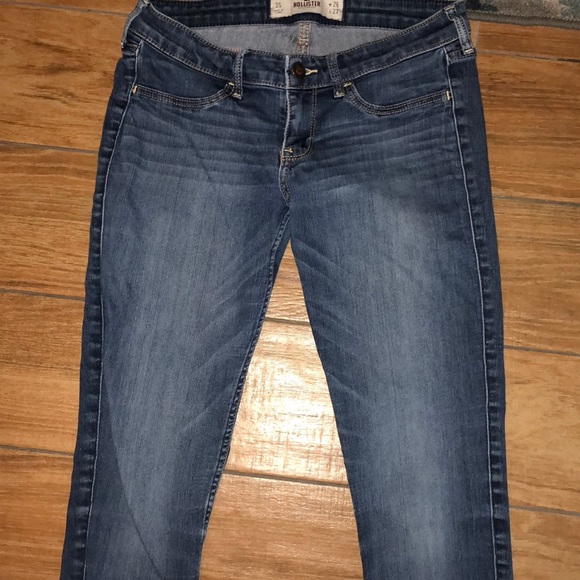 Hollister Other - Hollister blue jegging size 26X27 3S